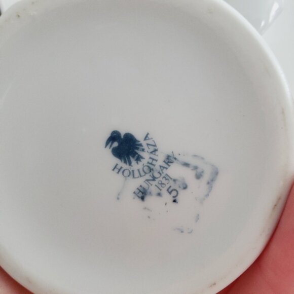 Rare Vintage 1831 HOLLOHAZA HUNGARY PORCELAIN Miniature Beer Mug Gold Trim - Picture 5 of 6